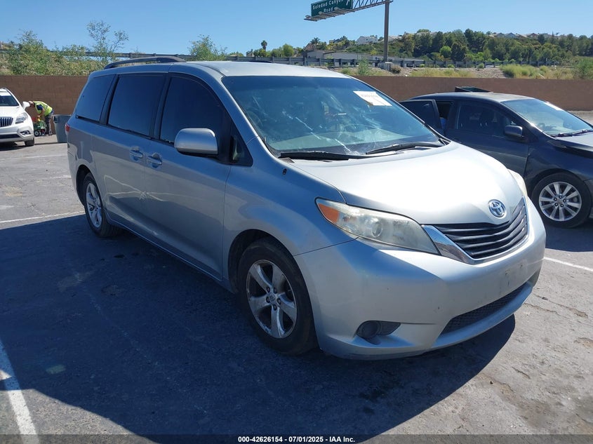 2014 Toyota Sienna