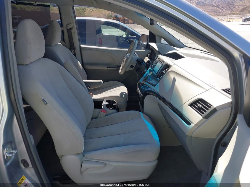 2014 Toyota Sienna