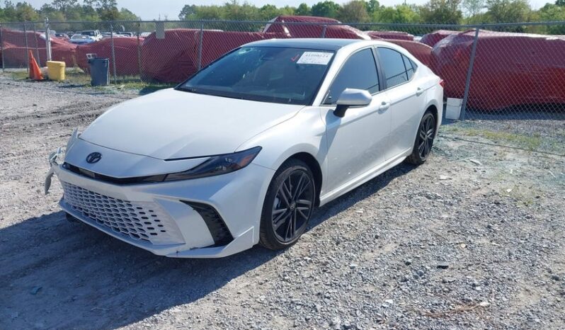 
								2025 Toyota Camry full									