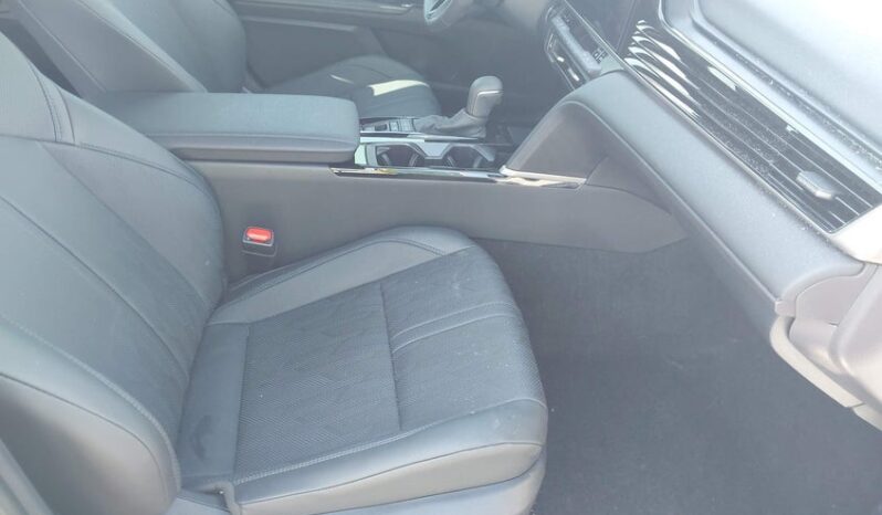 
								2025 Toyota Camry full									