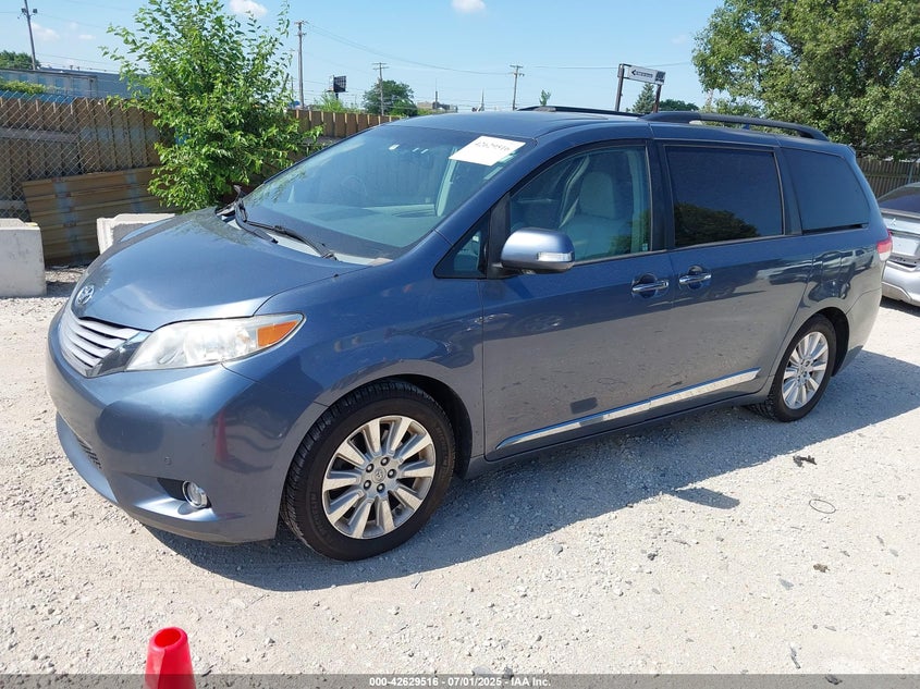 2014 Toyota Sienna