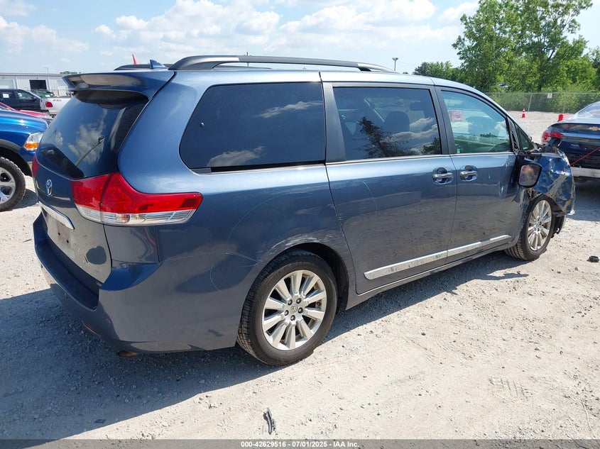 2014 Toyota Sienna