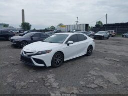 
										2021 Toyota Camry full									
