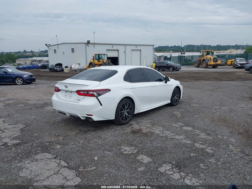 2021 Toyota Camry