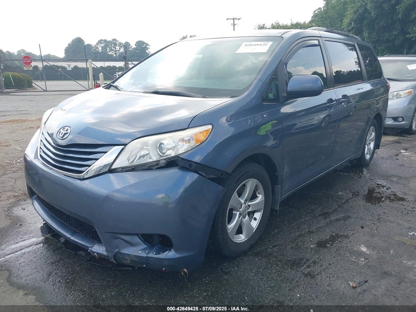 2015 Toyota Sienna