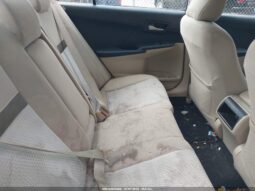 
										2012 Toyota Camry full									