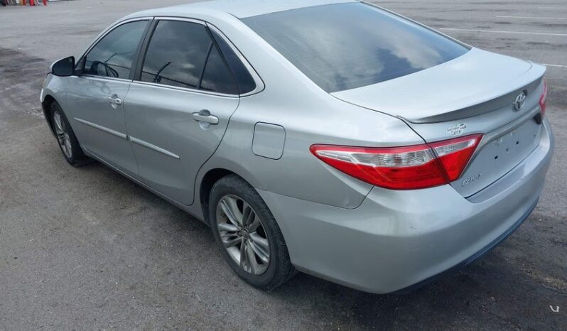 
								2016 Toyota Camry full									