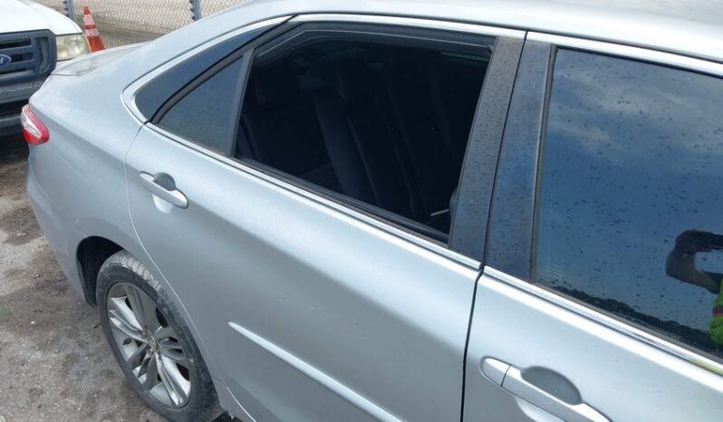 
								2016 Toyota Camry full									