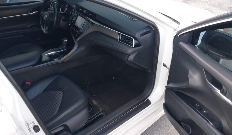
								2018 Toyota Camry full									