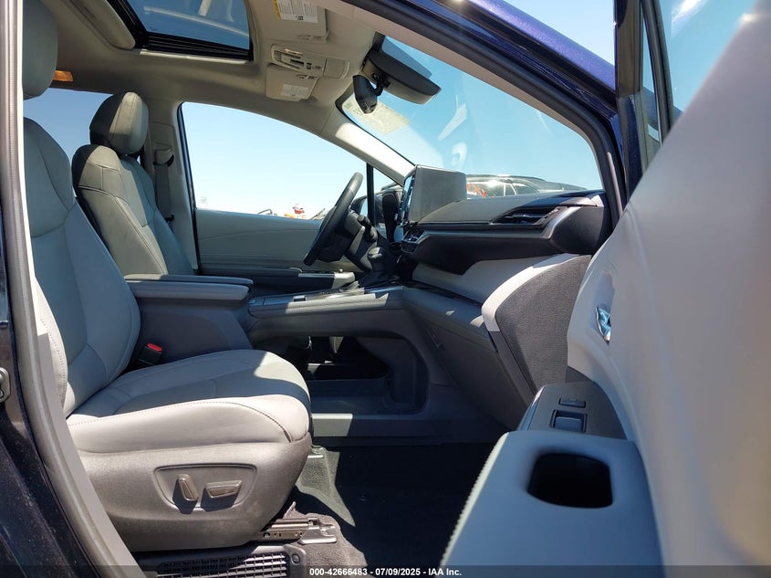 2024 Toyota Sienna
