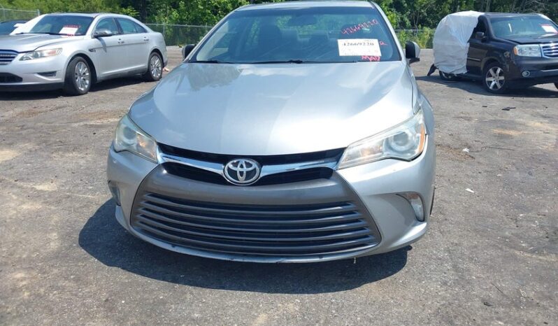 
								2016 Toyota Camry full									