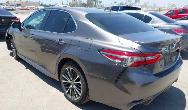 
								2019 Toyota Camry full									