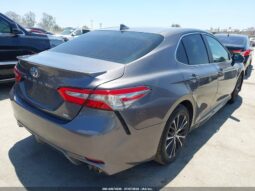 
										2019 Toyota Camry full									