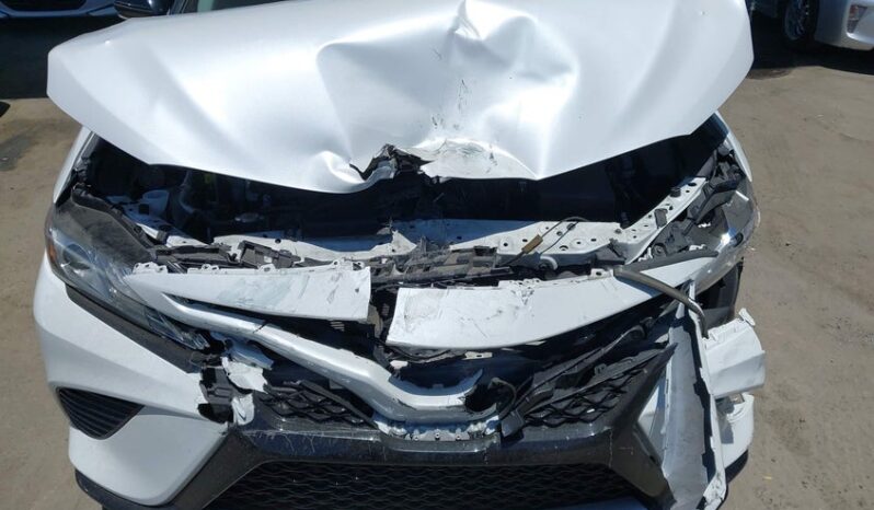 
								2019 Toyota Camry full									