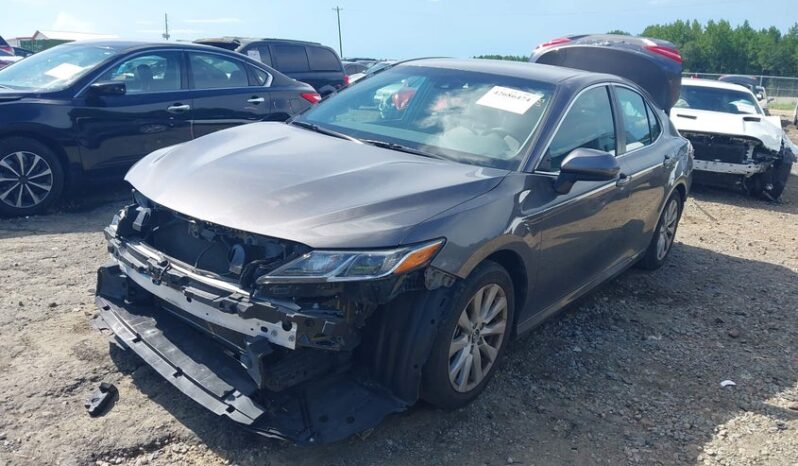 
								2018 Toyota Camry full									