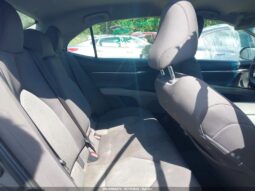 
										2018 Toyota Camry full									