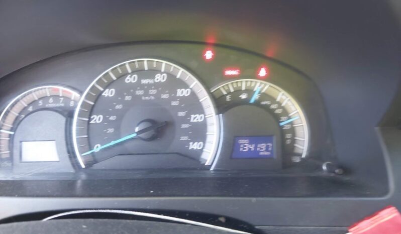
								2012 Toyota Camry full									