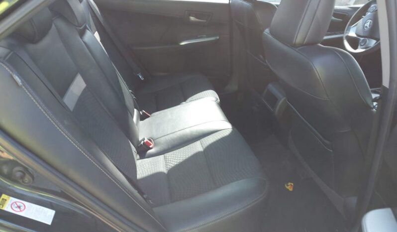
								2012 Toyota Camry full									