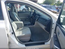 
										2016 Toyota Camry full									