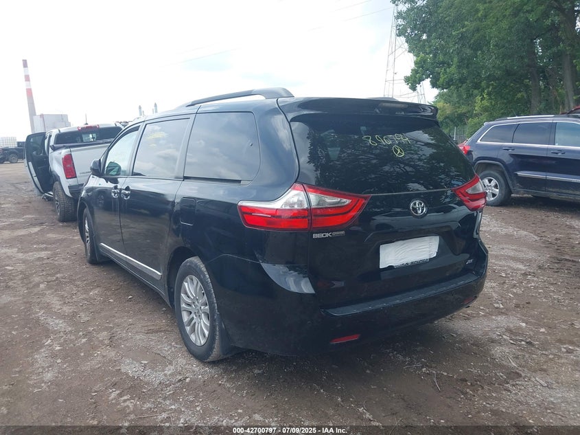 2017 Toyota Sienna