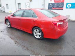 
										2012 Toyota Camry full									