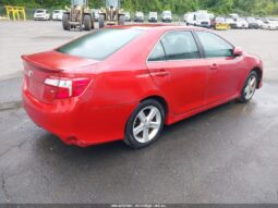 
										2012 Toyota Camry full									