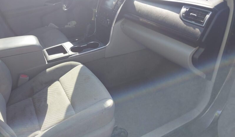 
								2015 Toyota Camry full									