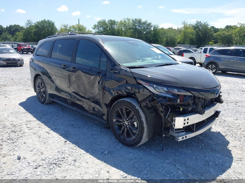 2025 Toyota Sienna