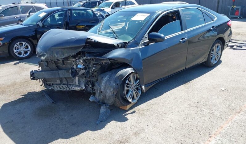 
								2017 Toyota Camry full									