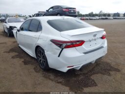 
										2023 Toyota Camry full									