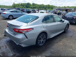 
										2018 Toyota Camry full									