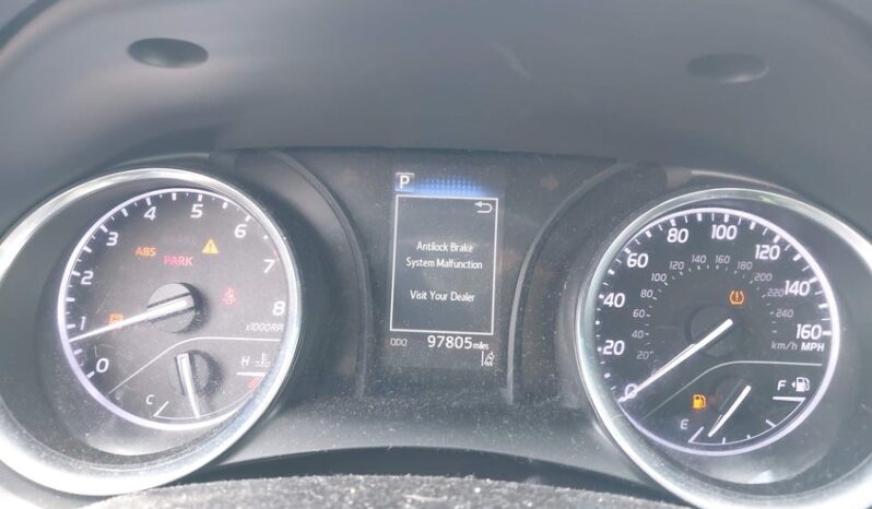 
								2018 Toyota Camry full									