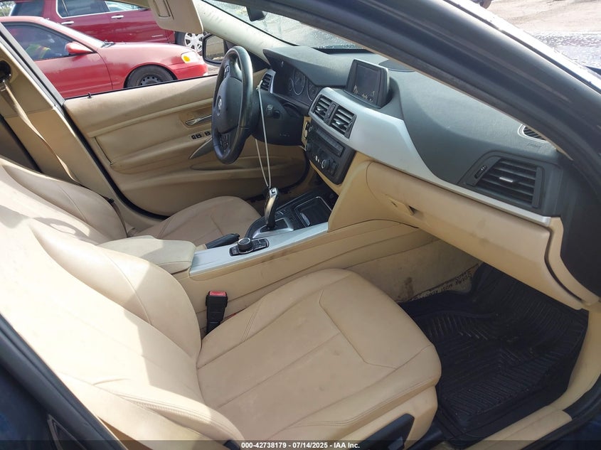2013 BMW 3 series