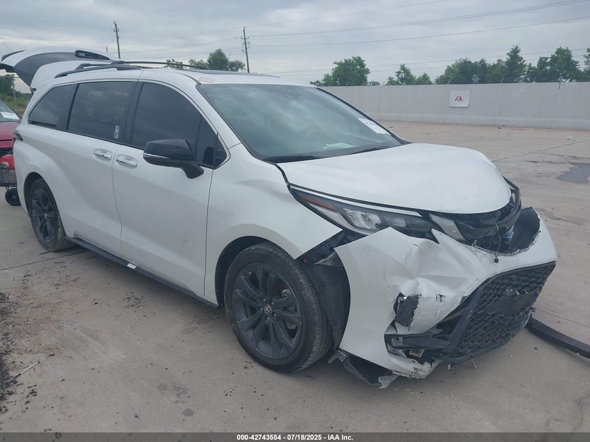 2023 Toyota Sienna