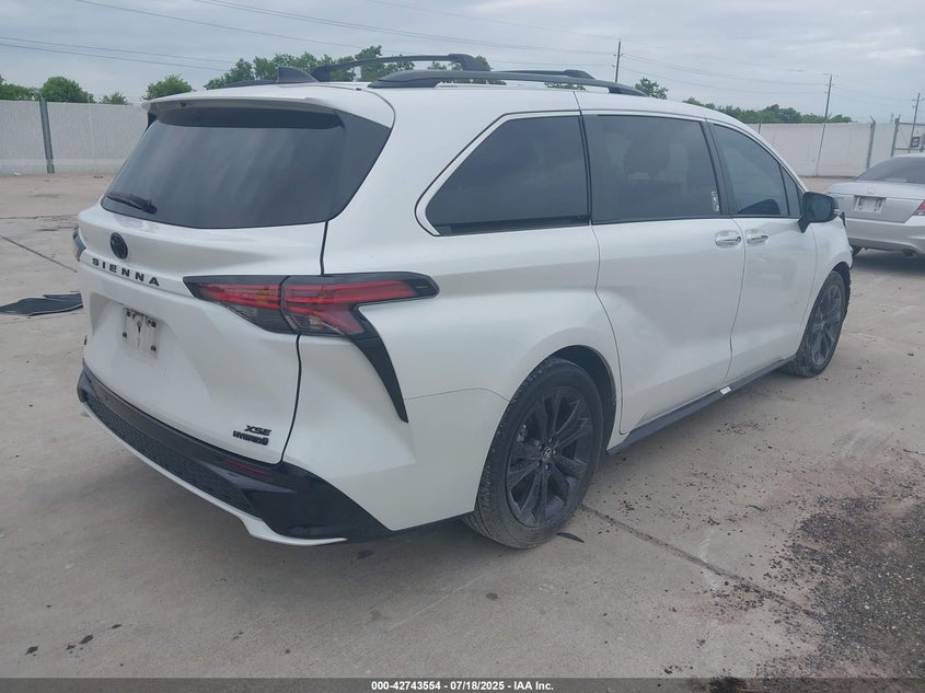 2023 Toyota Sienna