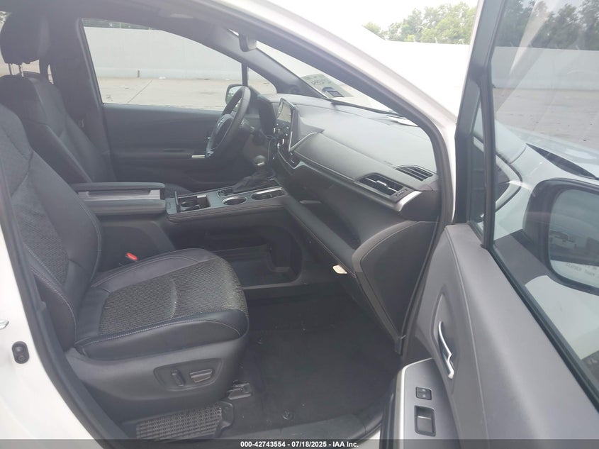 2023 Toyota Sienna