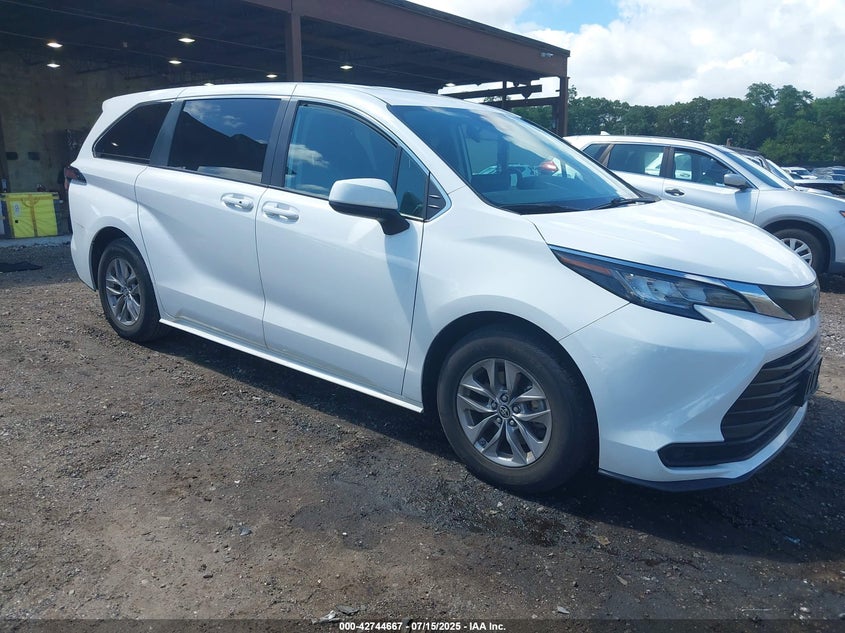 2022 Toyota Sienna