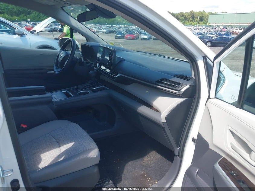 2022 Toyota Sienna