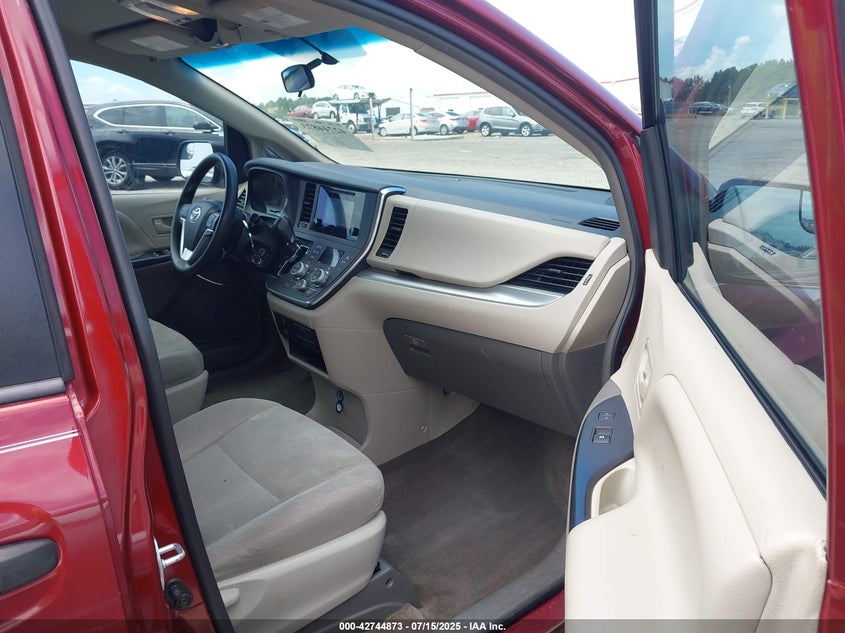2016 Toyota Sienna