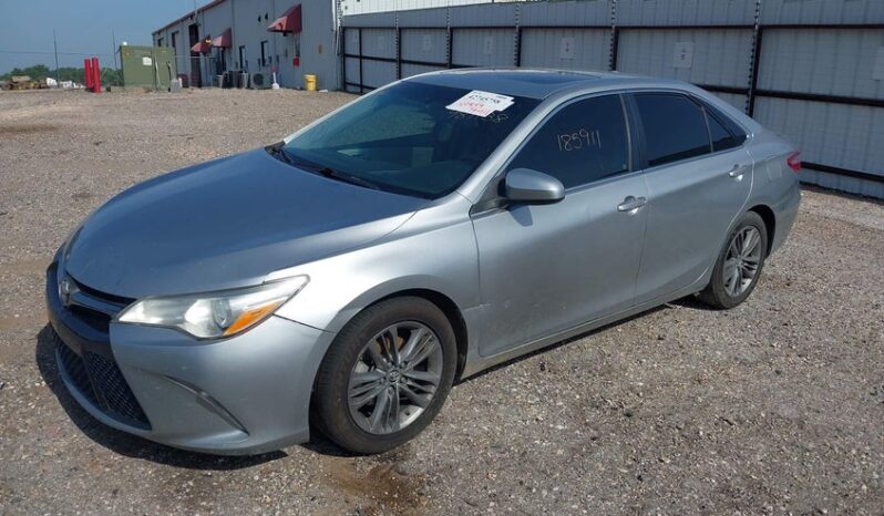 
								2015 Toyota Camry full									