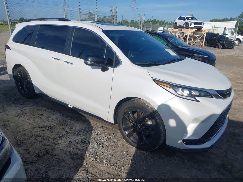 2023 Toyota Sienna