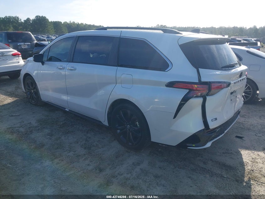 2023 Toyota Sienna