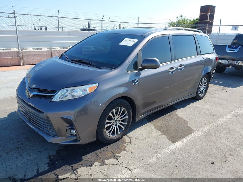 2018 Toyota Sienna