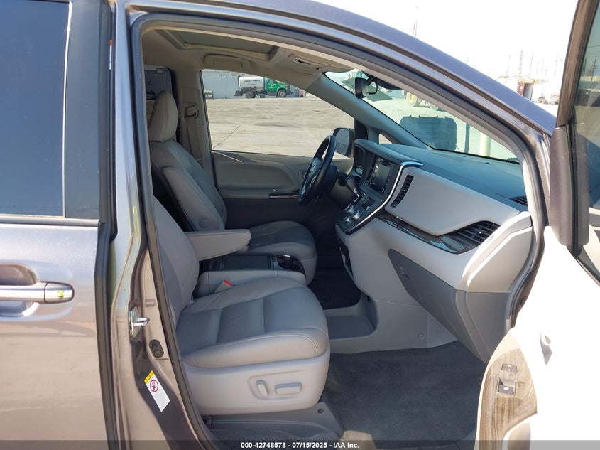 2018 Toyota Sienna