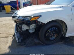 
										2023 Toyota Camry full									