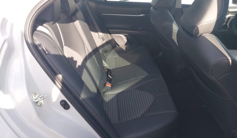 
								2023 Toyota Camry full									