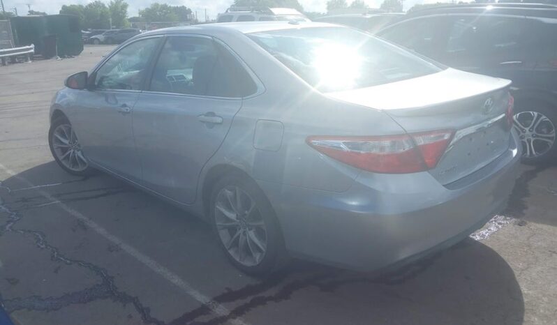 
								2015 Toyota Camry full									
