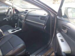 
										2013 Toyota Camry full									