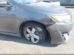 
										2013 Toyota Camry full									