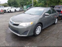 
										2014 Toyota Camry full									